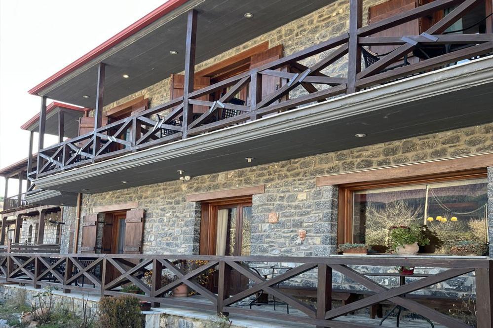 Guesthouse Teloni Vitina Ngoại thất bức ảnh